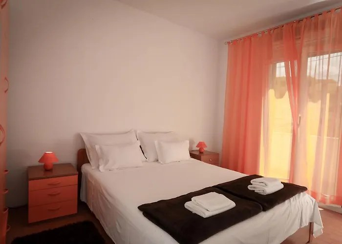 Lucija Apartamento *